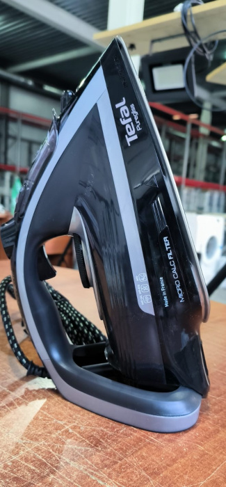 Утюг Tefal FV8062E0 (код 6993)