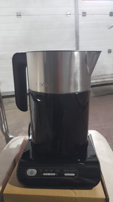 Чайник Bosch TWK8613P (код 8352)