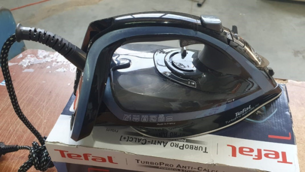 Утюг Tefal FV5695E1 (код 7602)