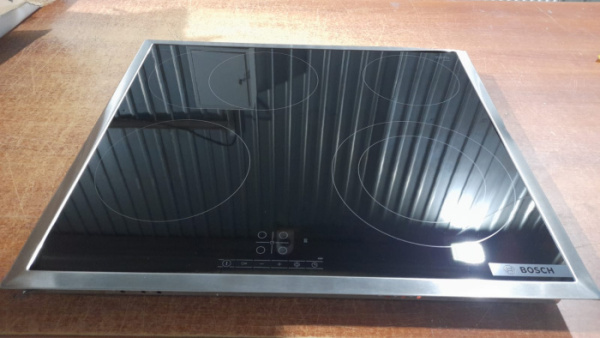 Электрическая варочная панель Bosch PKN645BB2E (код 8361)